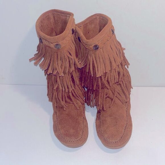Minnetonka triple fringed brown leather moccasins boots - Picture 1 of 4
